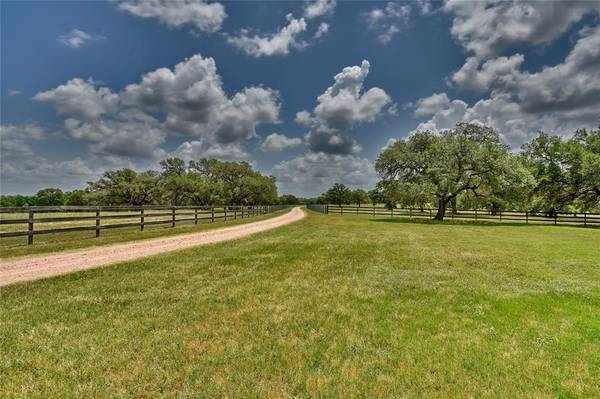 Burton, TX 77835,3177 Engelbrecht RD