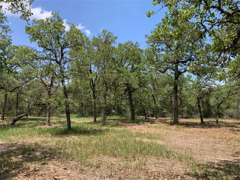 0000 Private Road 1581, Hallettsville, TX 77964