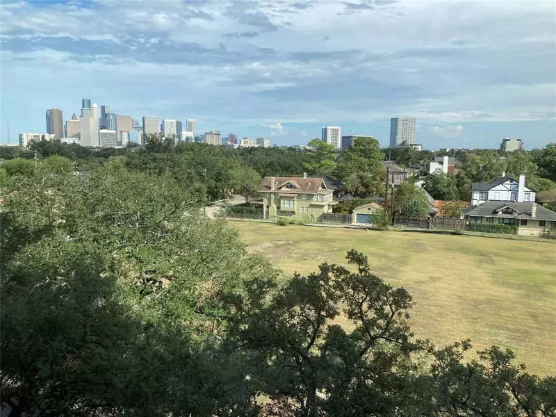 3614 Montrose BLVD #501, Houston, TX 77006