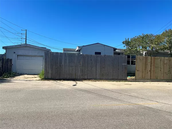 Galveston, TX 77551,1927 57th Street