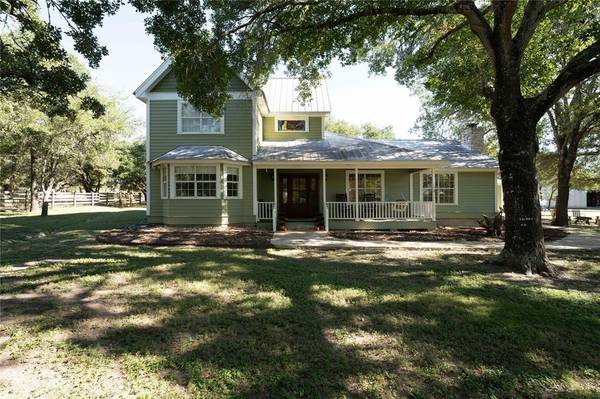 6918 Anders-Daniels RD, La Grange, TX 78945