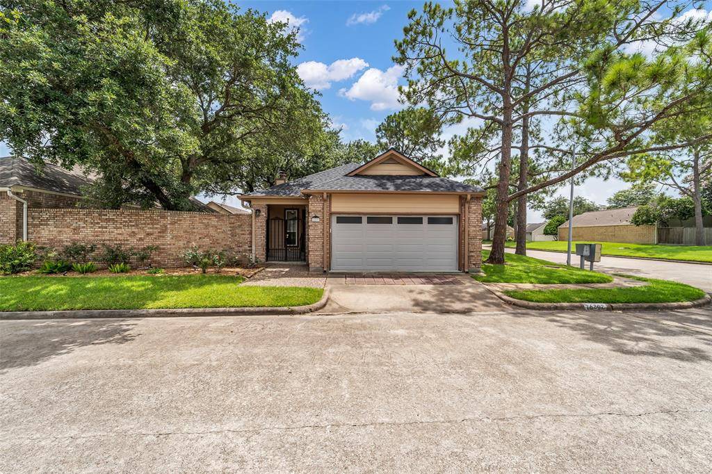 16802 Heath Hollow WAY, Houston, TX 77058