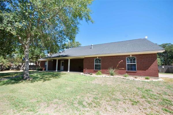 La Grange, TX 78945,222 Chris CT