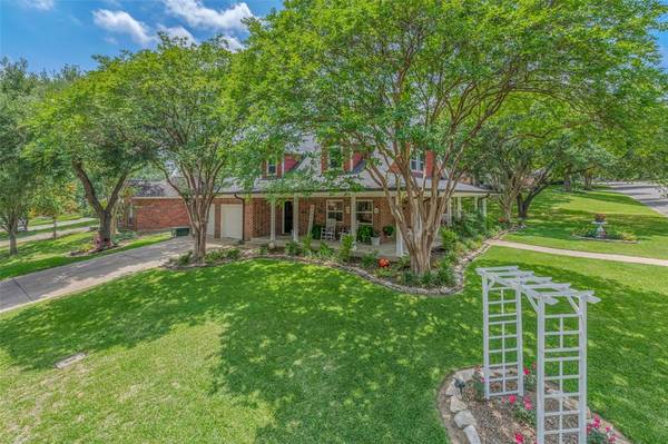 2607 Brookbend DR, Brenham, TX 77833