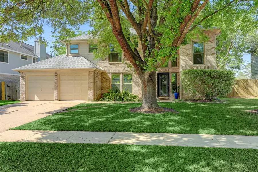 3415 Southdown DR, Pearland, TX 77584