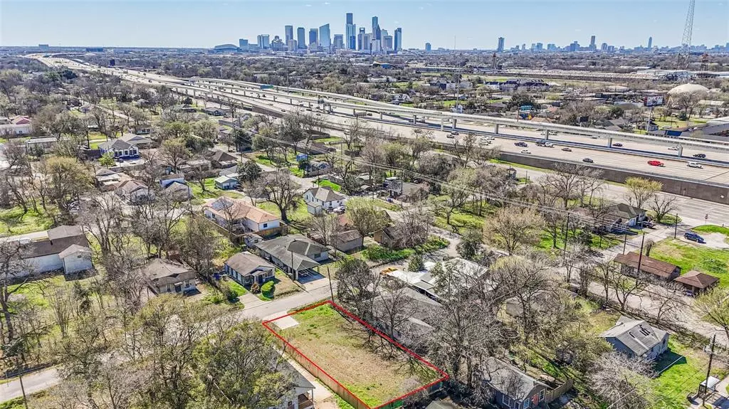 Houston, TX 77026,3115 Cactus ST