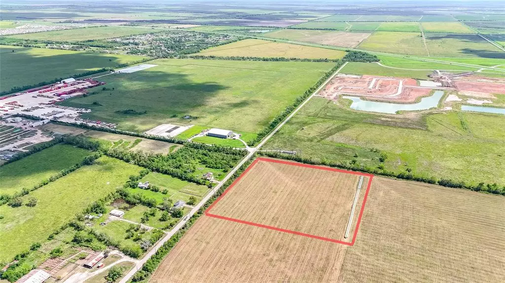 Rosharon, TX 77583,302 County Road 618