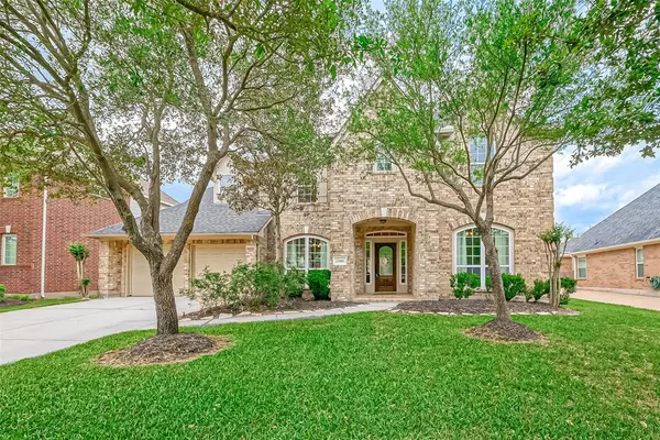 12806 Wandering Streams DR, Tomball, TX 77377