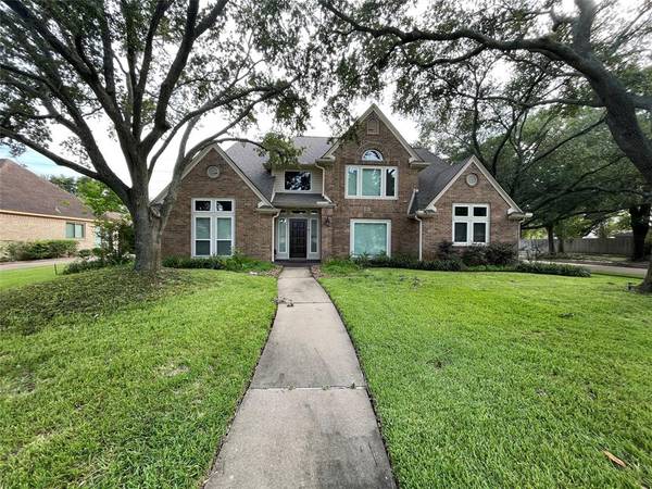 15875 Signal Creek DR, Houston, TX 77095