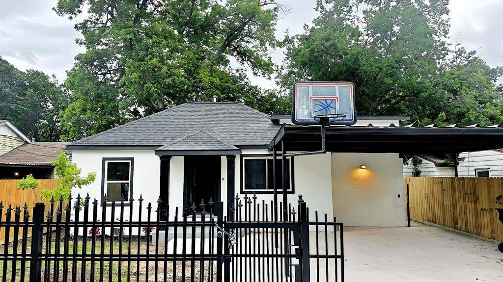 6416 Eagle Pass ST, Houston, TX 77020