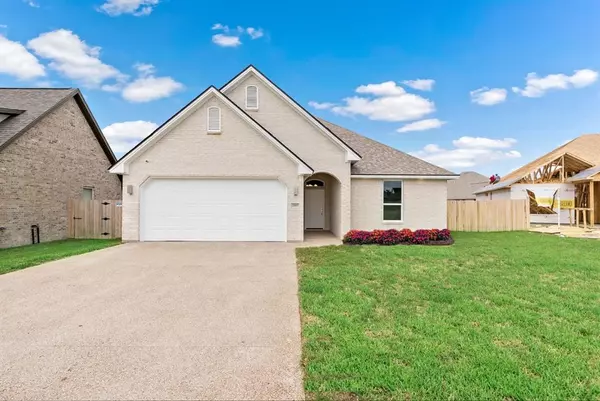 2915 Bombay CT, Bryan, TX 77808