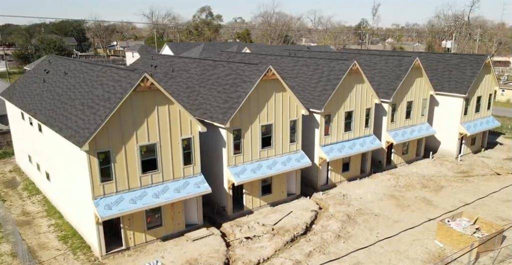 Houston, TX 77088,8025 Cora ST