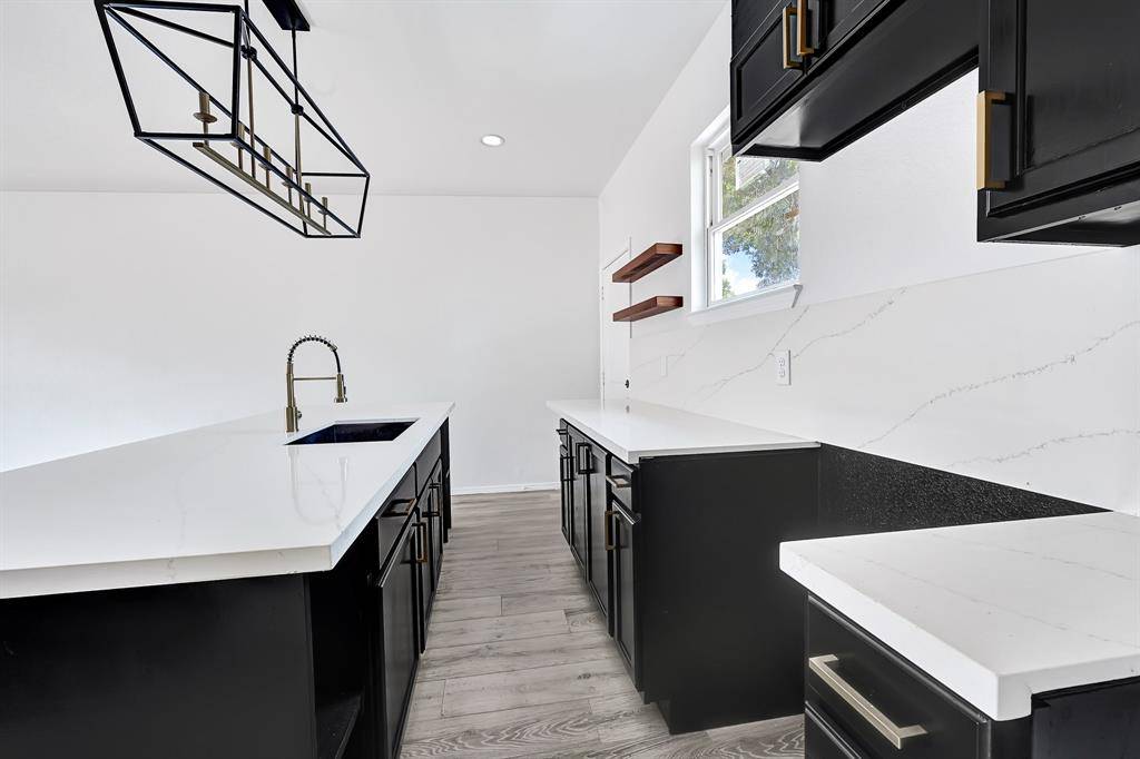 Houston, TX 77012,7939 Goode ST