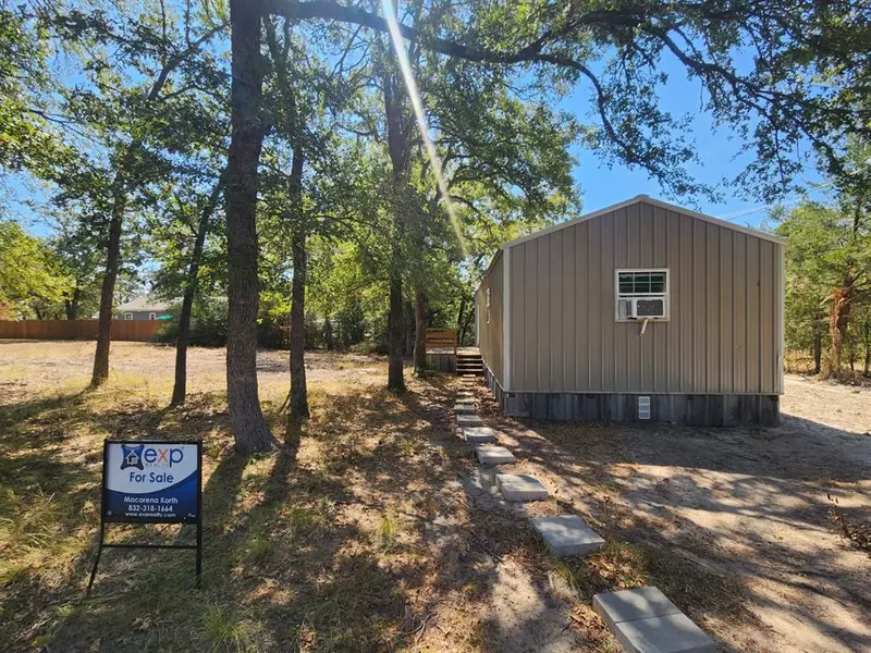 315 Acorn Oak ST, Somerville, TX 77879