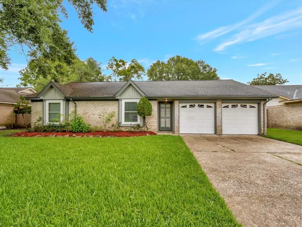 Pearland, TX 77581,1616 Live Oak Hollow ST