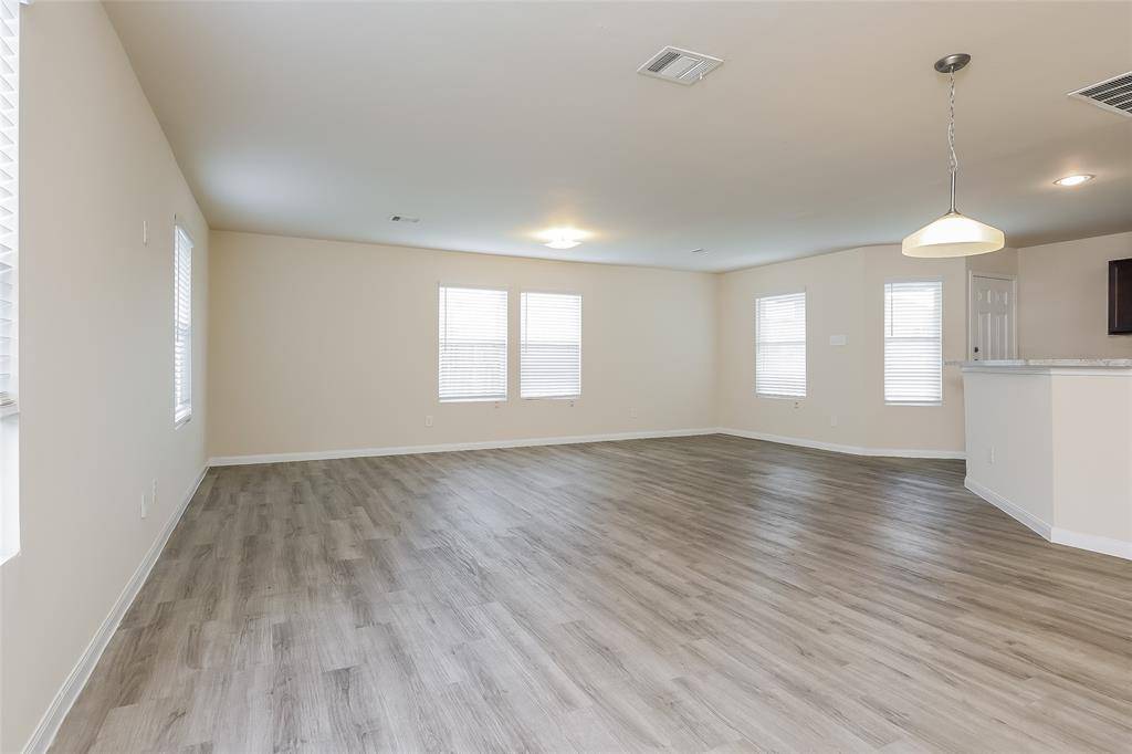 Houston, TX 77014,4118 Silver Ranch RD