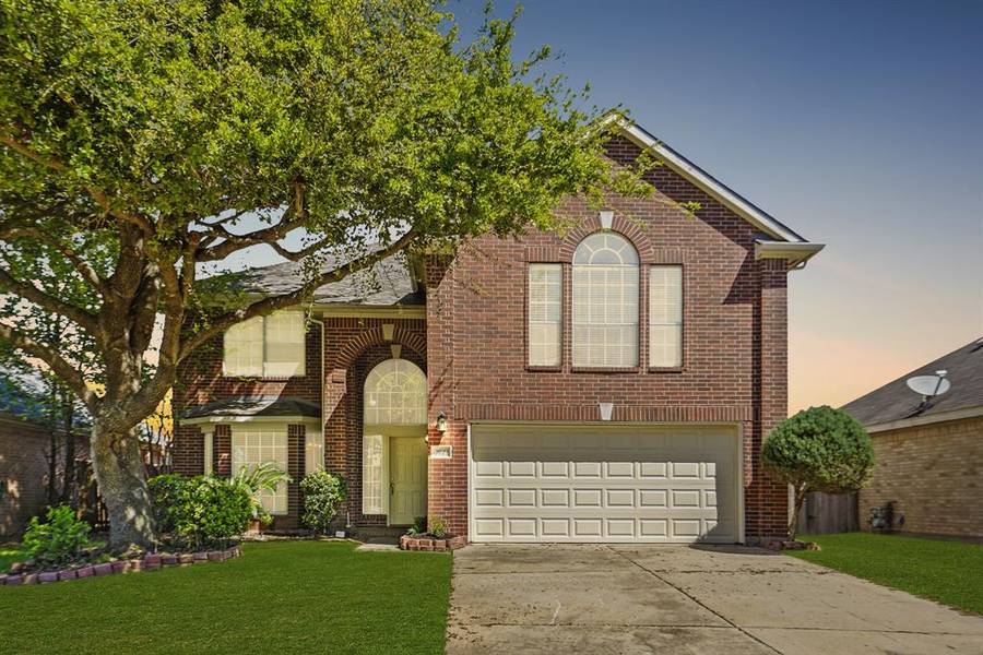 3622 Stratford Town LN, Sugar Land, TX 77498