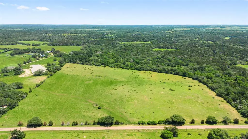 Alleyton, TX 78935,000 Henneke Road