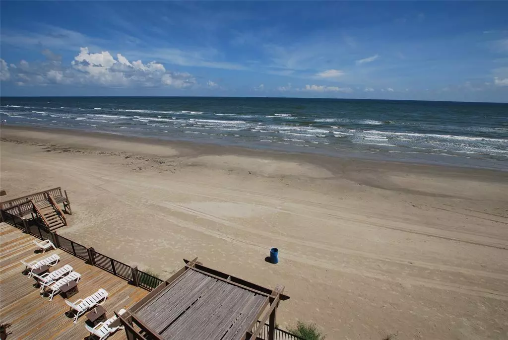 Galveston, TX 77554,11945 Termini San Luis Pass RD #301