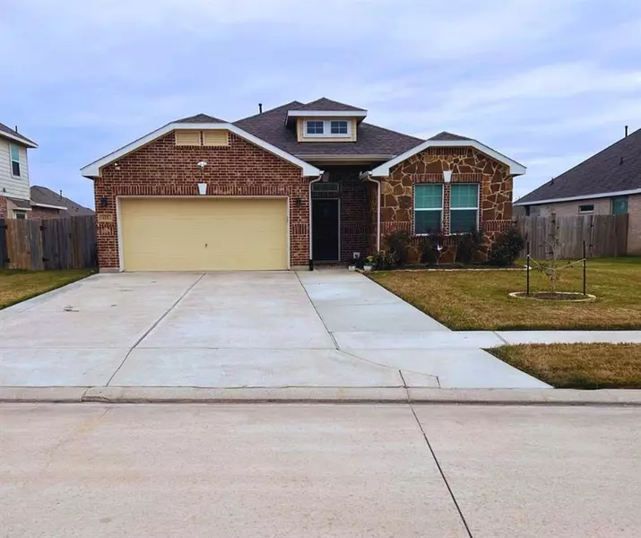 123 San Gabriel DR, Baytown, TX 77523