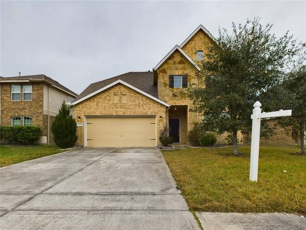 13703 Spectacled Bear LN, Crosby, TX 77532