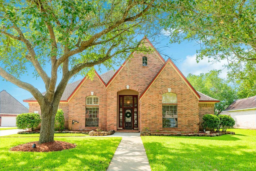 Lake Jackson, TX 77566,106 Paint Brush ST