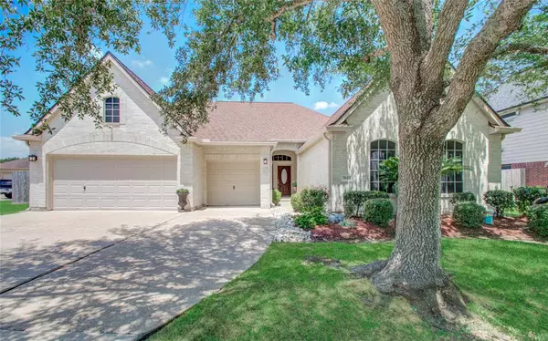 5123 Cove CRK, Cove, TX 77523