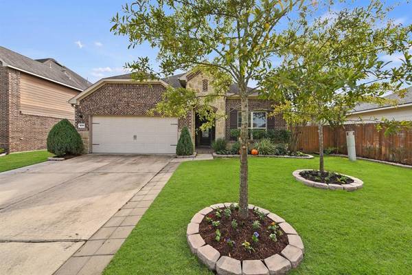 9111 Running Eagle Falls DR, Tomball, TX 77375