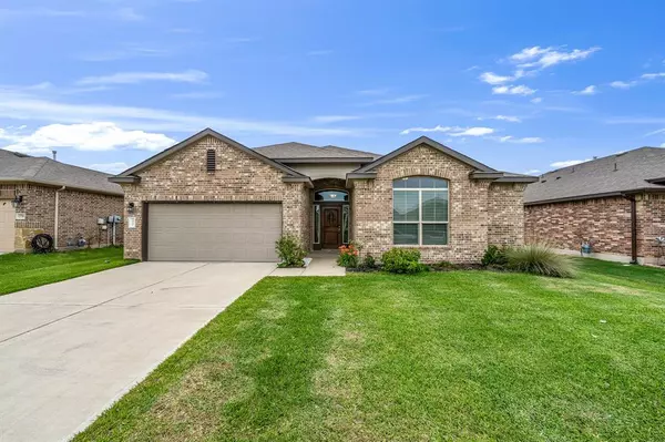 7716 Bunker DR, Navasota, TX 77868