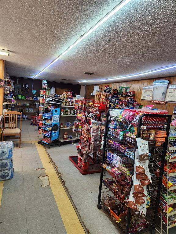 Queen City, TX 75572,24725 N US Highway 59 HWY N