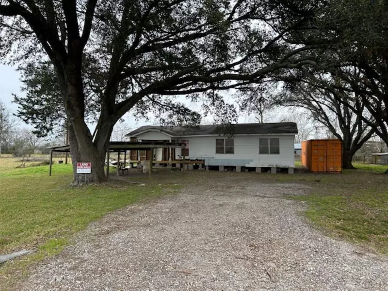 23640 Jones RD, Hempstead, TX 77445