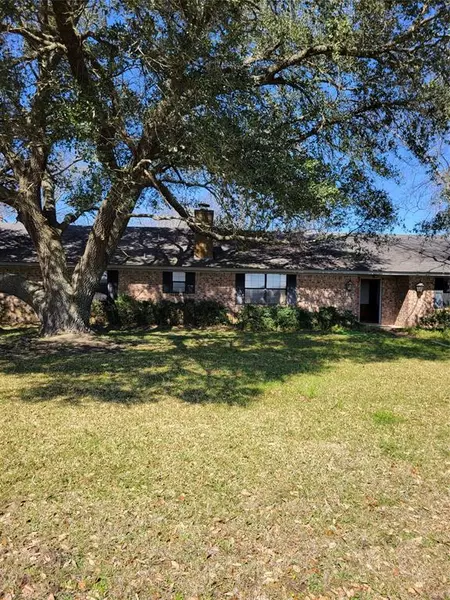 4664 Fm 3151, Lovelady, TX 75851