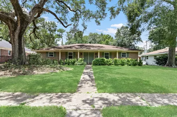 Beaumont, TX 77706,155 Manor Ave