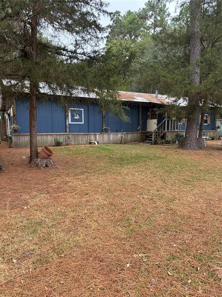 14324 County Road 201, Plantersville, TX 77363