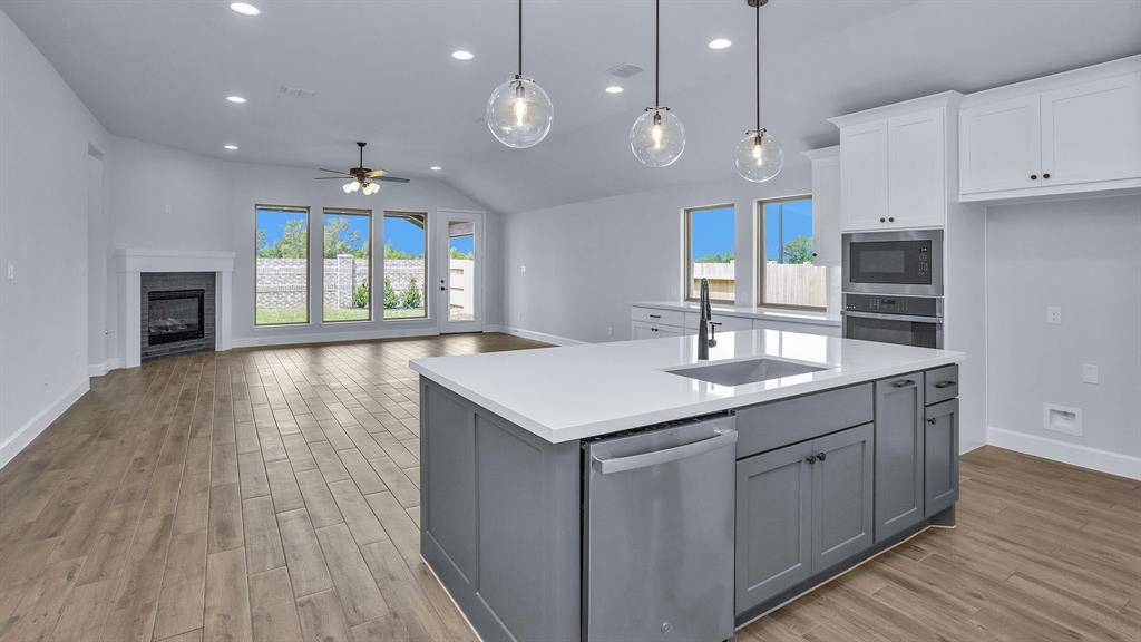 Tomball, TX 77377,19810 Quarter Horse DR