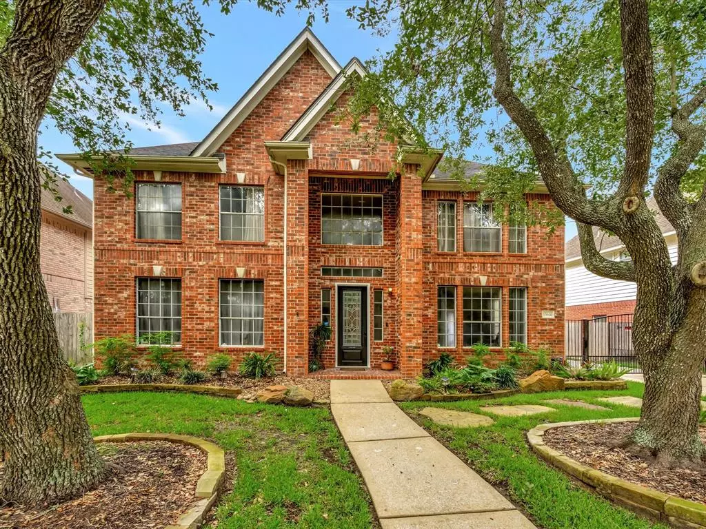 Houston, TX 77059,13614 Country Green CT