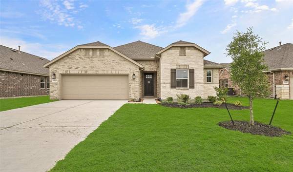 15222 Laurel Oak LN, Santa Fe, TX 77517