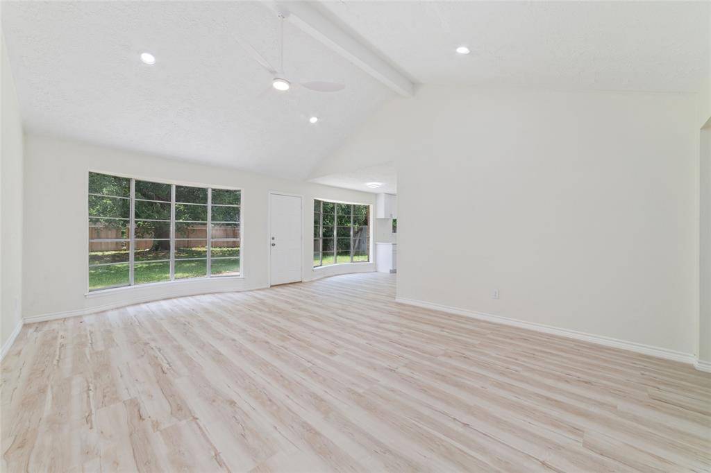 Houston, TX 77086,10207 Heather Hill DR