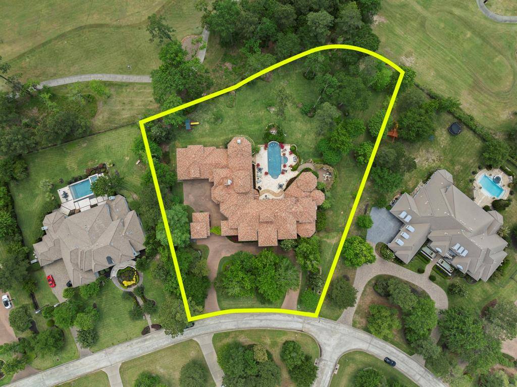 The Woodlands, TX 77382,18 S Gary Glen CIR