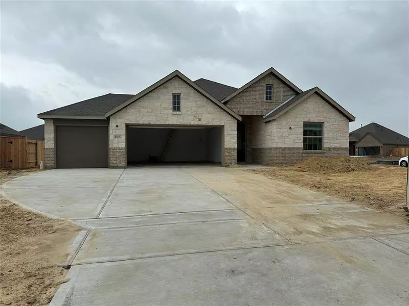 4806 Stoney Terrace TRL, Baytown, TX 77521