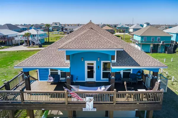 Crystal Beach, TX 77650,967 Palm Ridge DR