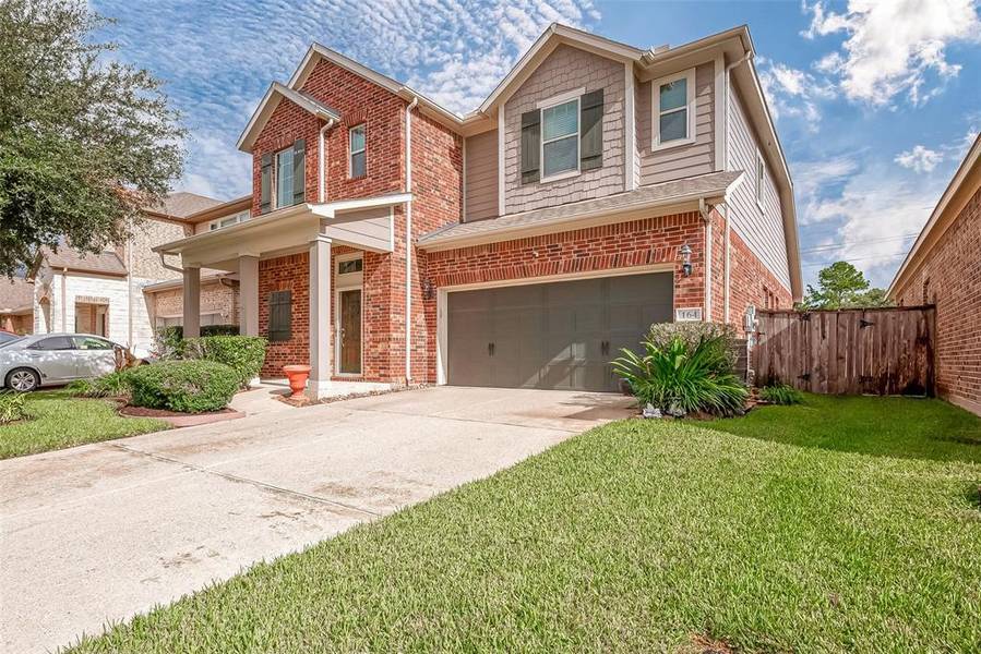 164 Castlegate LN, Jersey Village, TX 77065