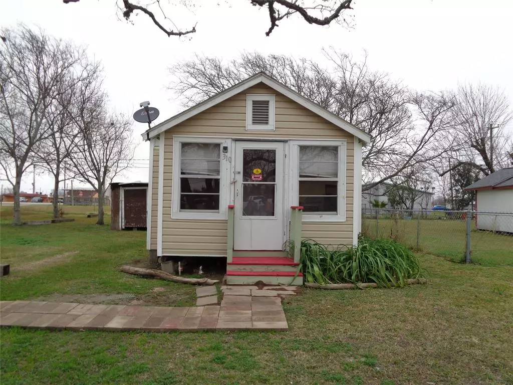 Freeport, TX 77541,310 S Avenue D