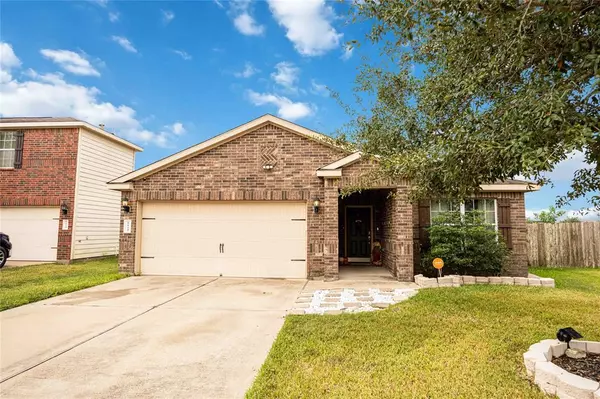 6810 Clover Walk LN, Richmond, TX 77469