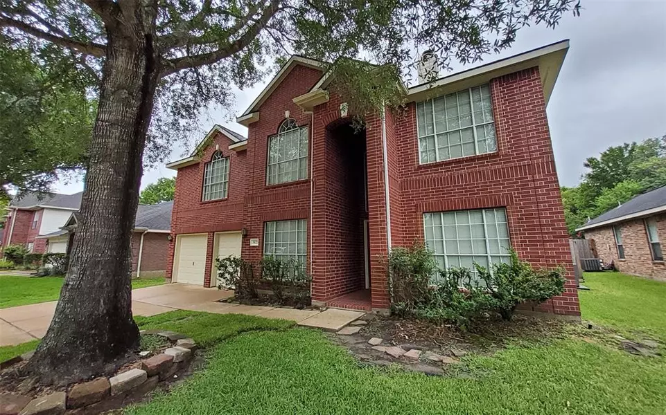 3822 Addison DR, Pearland, TX 77584