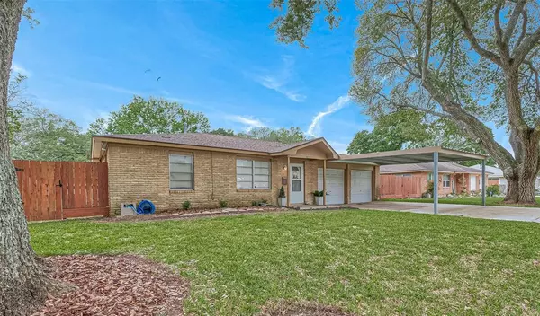 1002 Walger AVE,  Rosenberg,  TX 77471