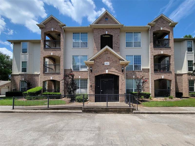 6607 Lake Woodlands DR #313, The Woodlands, TX 77382