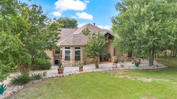 2647 Trophy PT, New Braunfels, TX 78132