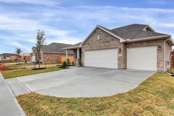 149 Angelina Trail, Dayton, TX 77535