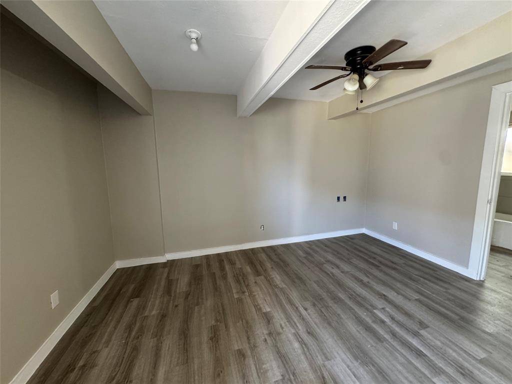 Houston, TX 77021,4706 Yellowstone BLVD #2